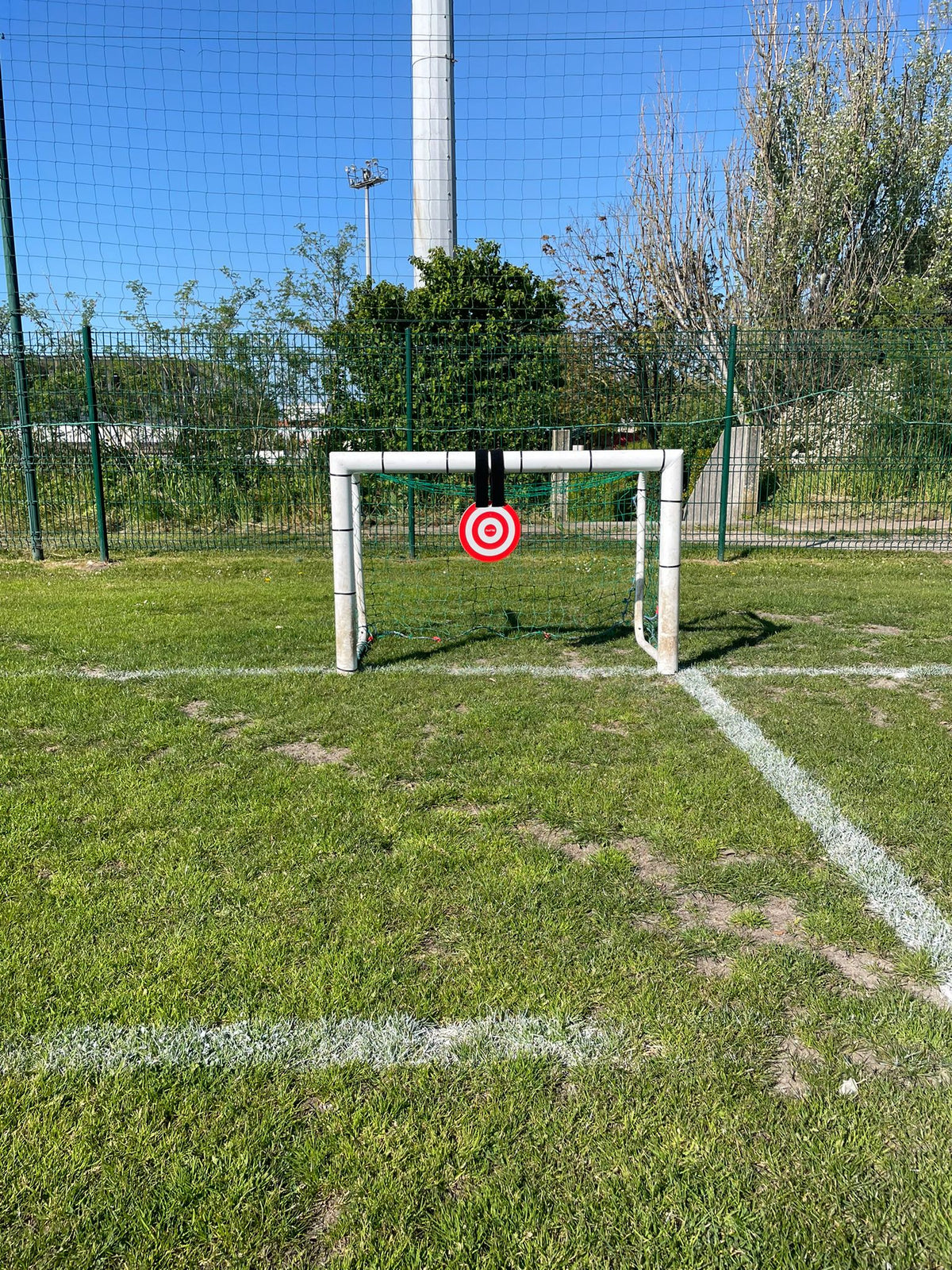 Equipement pour club de football pour travailler la précision de tir